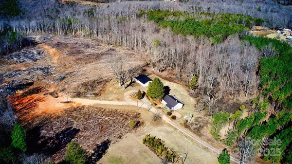 160 Sharpe Farm DR, Statesville, NC 28625