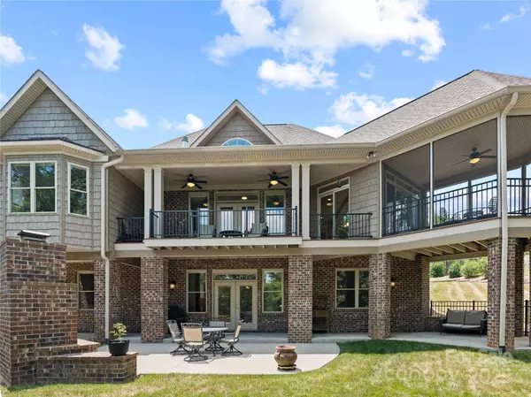 148 Winwood CIR, Granite Falls, NC 28630