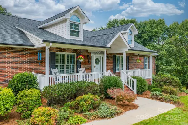 6487 River Bend RD, Claremont, NC 28610