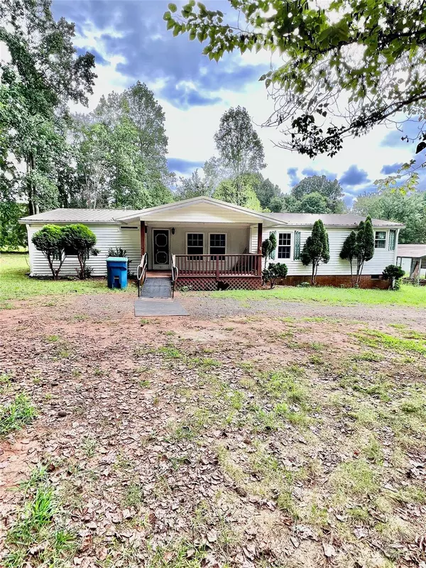 2438 Annwood CT #57, Newton, NC 28658