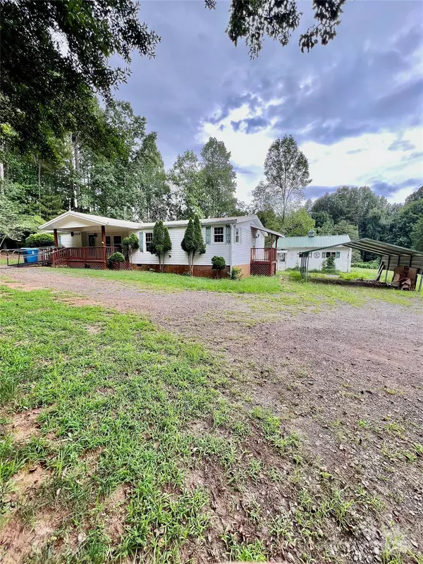 2438 Annwood CT #57, Newton, NC 28658