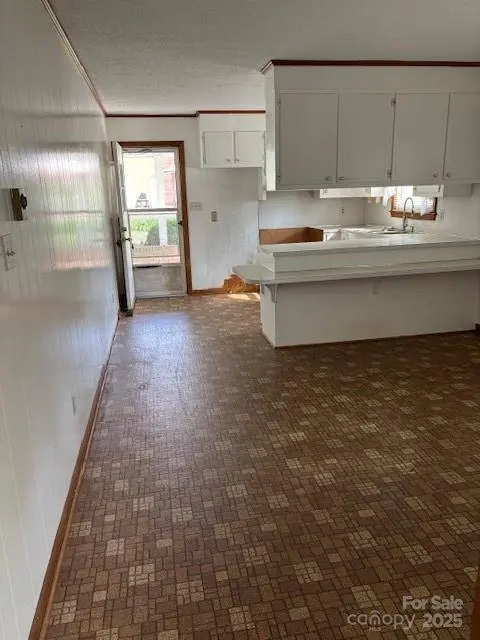 70 S Bethlehem Terrace LN #3, Taylorsville, NC 28681