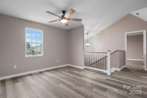 3784 Pennsylvania AVE, Lenoir, NC 28645