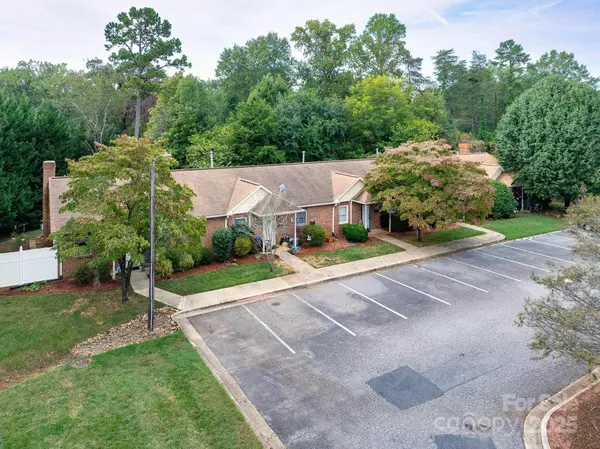 605 8th AVE SW #B5, Conover, NC 28613