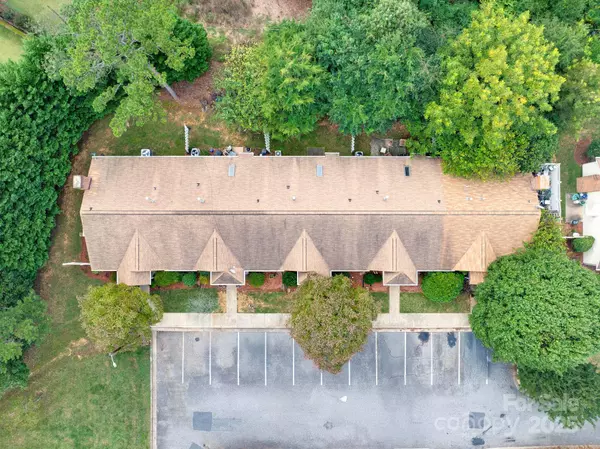 605 8th AVE SW #B5, Conover, NC 28613