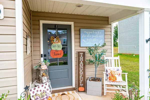 1522 Cannan Mountain DR, Newton, NC 28658