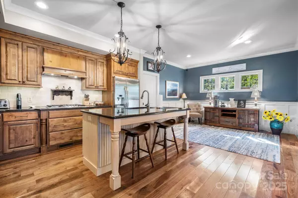 2219 Flanagan DR, Lenoir, NC 28645