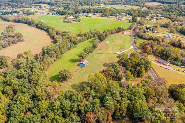 4744 Hickory Nut Ridge RD, Sawmills, NC 28630