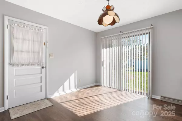 1515 Fairway Acres RD, Lenoir, NC 28645