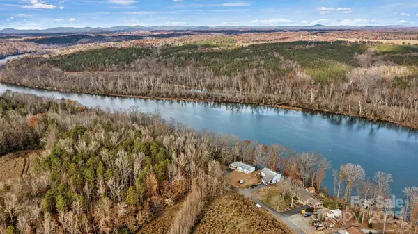 6072 Lookout Heights DR, Claremont, NC 28610