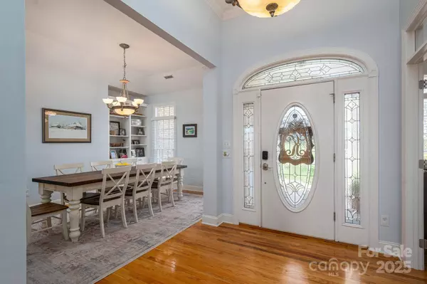 2616 Nicklaus CT NE, Conover, NC 28613