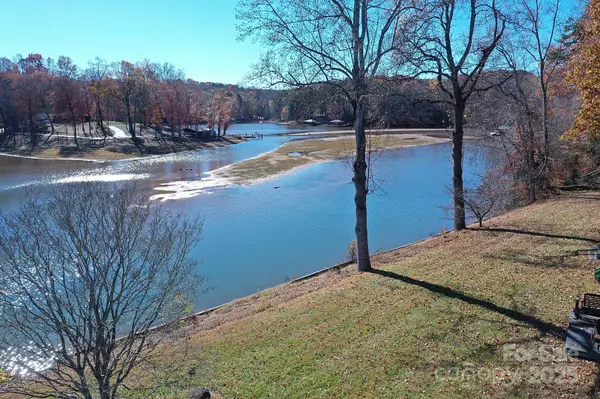 1859 Kale RD, Catawba, NC 28609