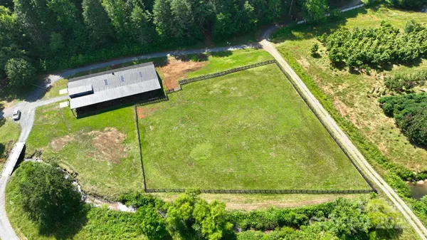 2941 Roby Martin RD, Lenoir, NC 28645