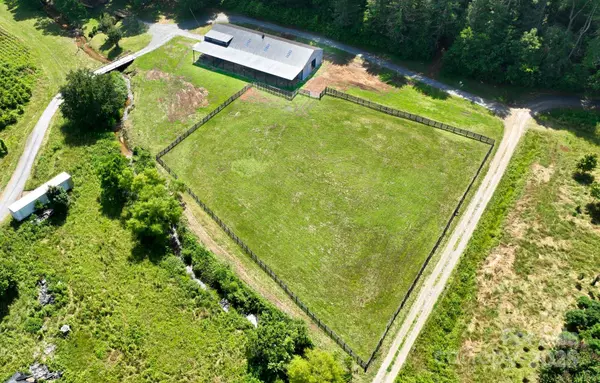 2941 Roby Martin RD, Lenoir, NC 28645