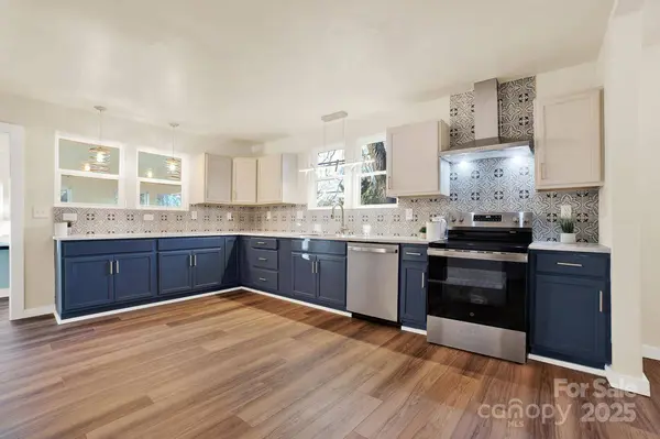 410 24th ST SW, Hickory, NC 28602