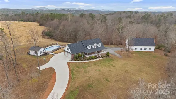 241 Taylor CIR, Granite Falls, NC 28630