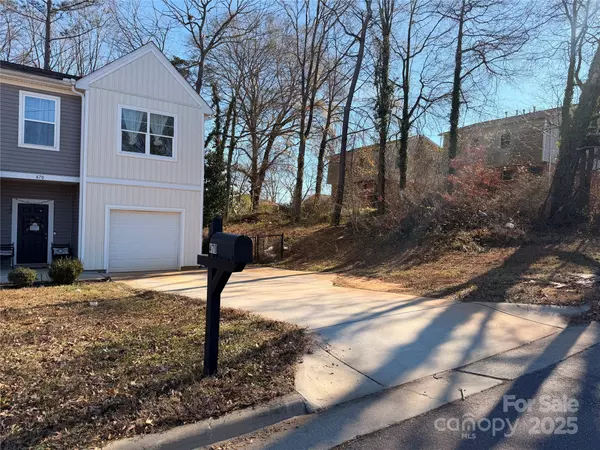 470 Gray ST, Statesville, NC 28677