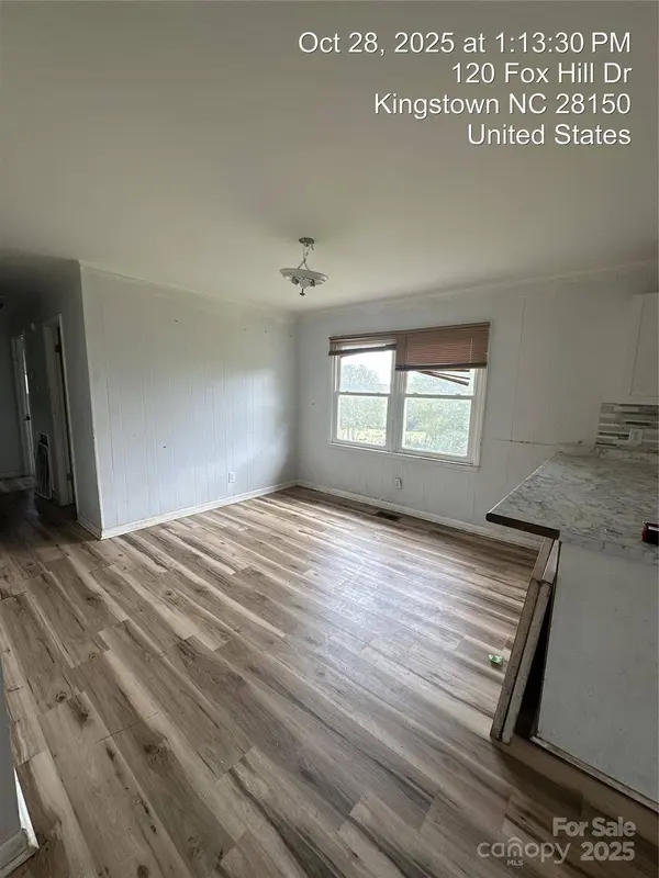 120 Foxhill DR, Kingstown, NC 28150