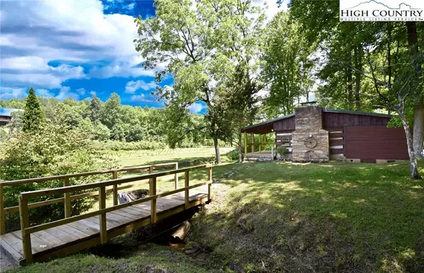 2967 Roby Martin RD, Lenoir, NC 28645