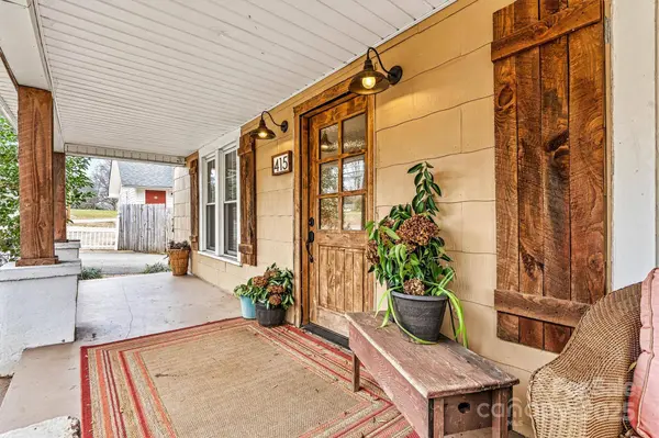 415 W C ST, Newton, NC 28658