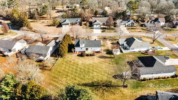 3485 Overbrook DR, Conover, NC 28613