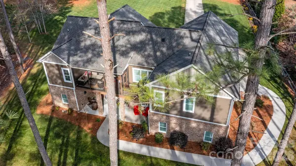 130 Greens RD, Granite Falls, NC 28630