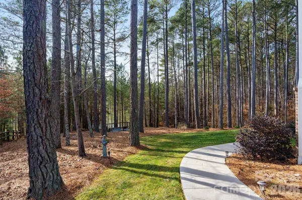 130 Greens RD, Granite Falls, NC 28630