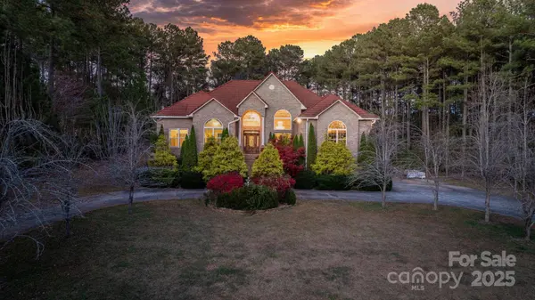 133 Greens RD, Granite Falls, NC 28630