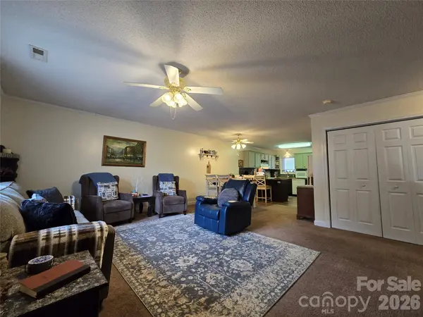 505 2nd Street PL NE #D2, Conover, NC 28613