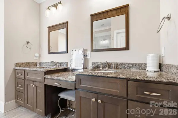 4490 N Wynswept DR, Maiden, NC 28650