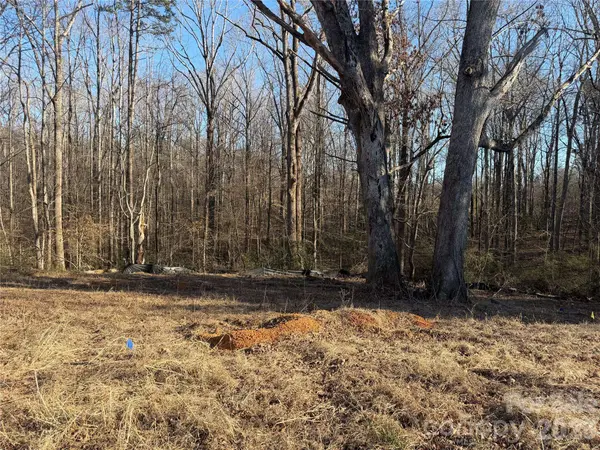 107 4th ST SE, Catawba, NC 28609