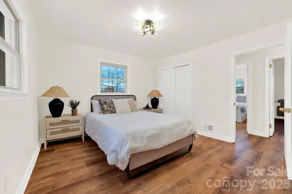 2668 Terrace DR, Granite Falls, NC 28630