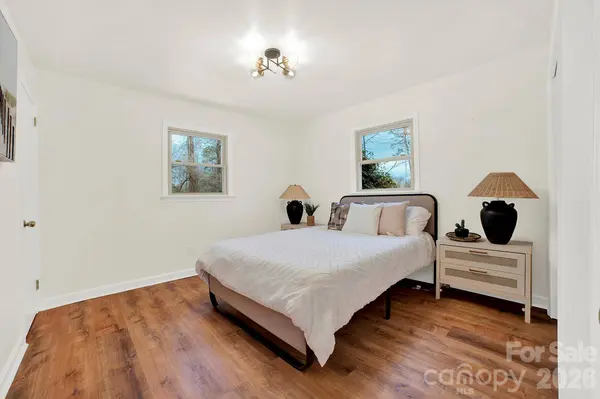 2668 Terrace DR, Granite Falls, NC 28630