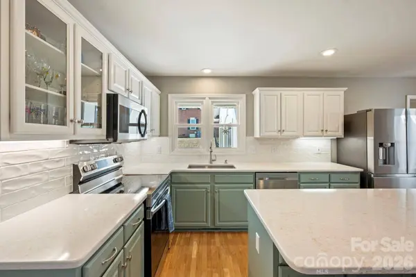 3505 4th Street BLVD NW, Hickory, NC 28601