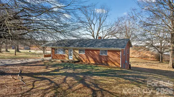 1708 Emmanuel Church RD, Conover, NC 28613