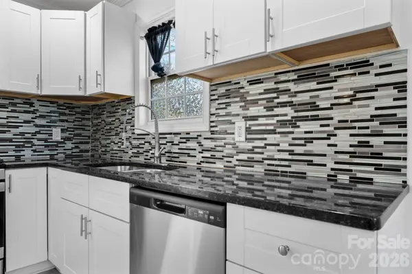 503 E Herman ST, Newton, NC 28658