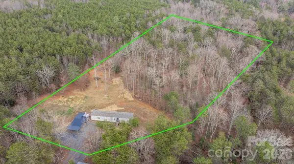 2473 Blankenship RD, Taylorsville, NC 28681