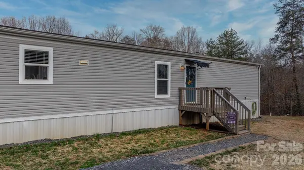 2473 Blankenship RD, Taylorsville, NC 28681