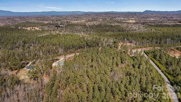 000 Scenic LN #156, Granite Falls, NC 28630