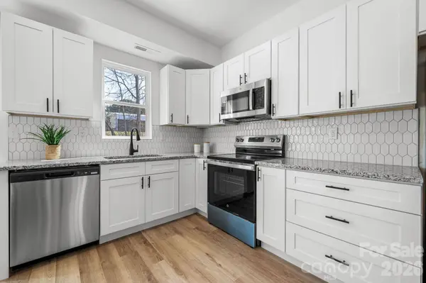 2360 Enda ST, Catawba, NC 28609