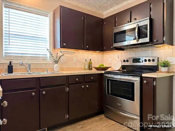 5876 St Peters Church RD, Conover, NC 28613