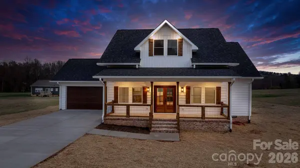 1284 Jay Burke RD, Taylorsville, NC 28681