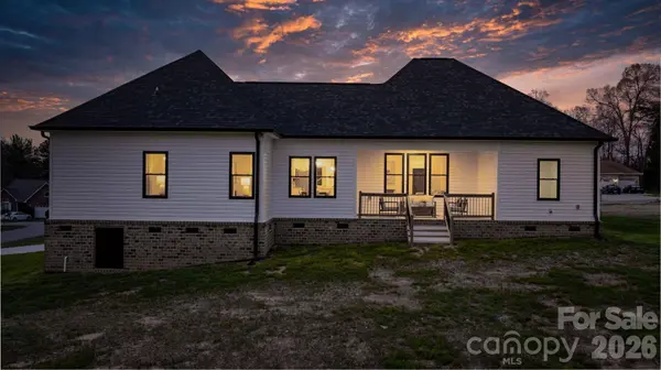 1213 Creekside DR, Conover, NC 28613