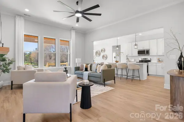 1213 Creekside DR, Conover, NC 28613