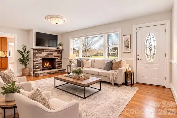 1212 3rd Street DR SE, Conover, NC 28613