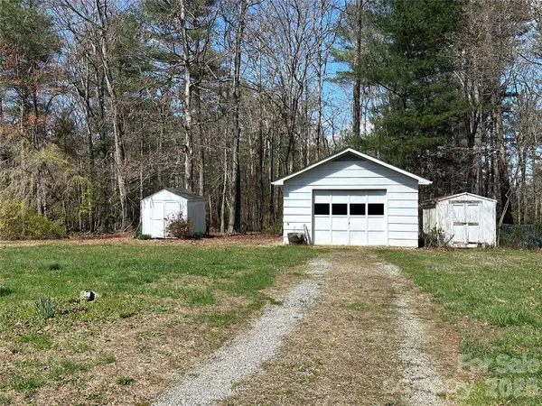 650 Brown Berry RD, North Wilkesboro, NC 28659