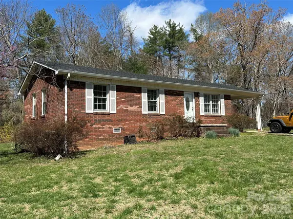 650 Brown Berry RD, North Wilkesboro, NC 28659