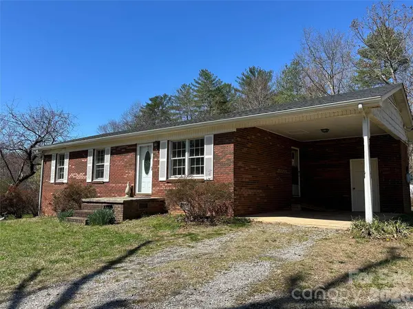 650 Brown Berry RD, North Wilkesboro, NC 28659