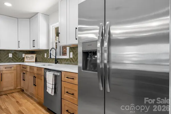 715 Sunridge DR, Lincolnton, NC 28092