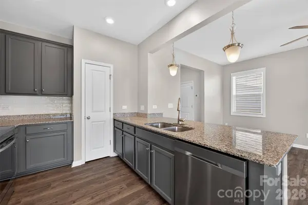 3932 Townes BLVD, Terrell, NC 28682
